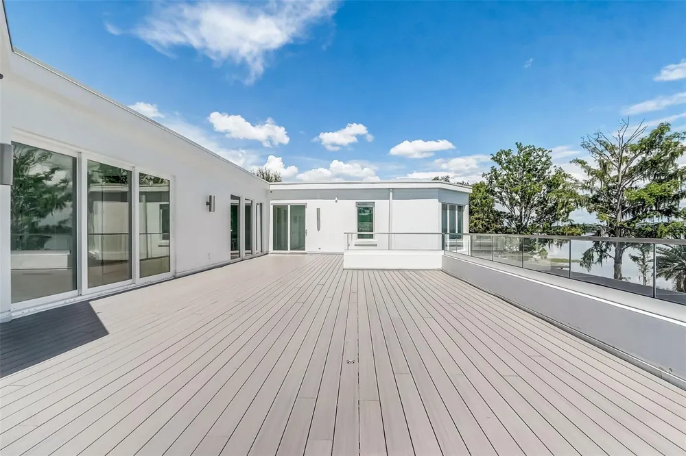 9940 LONE TREE LANE Orlando, FL 32836