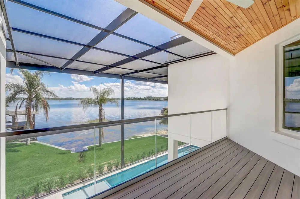 9940 LONE TREE LANE Orlando, FL 32836