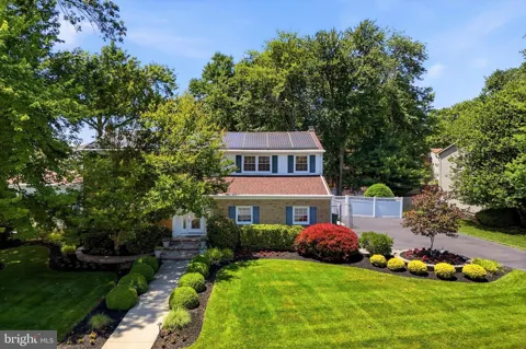 401 COUNTRY CLUB DRIVE