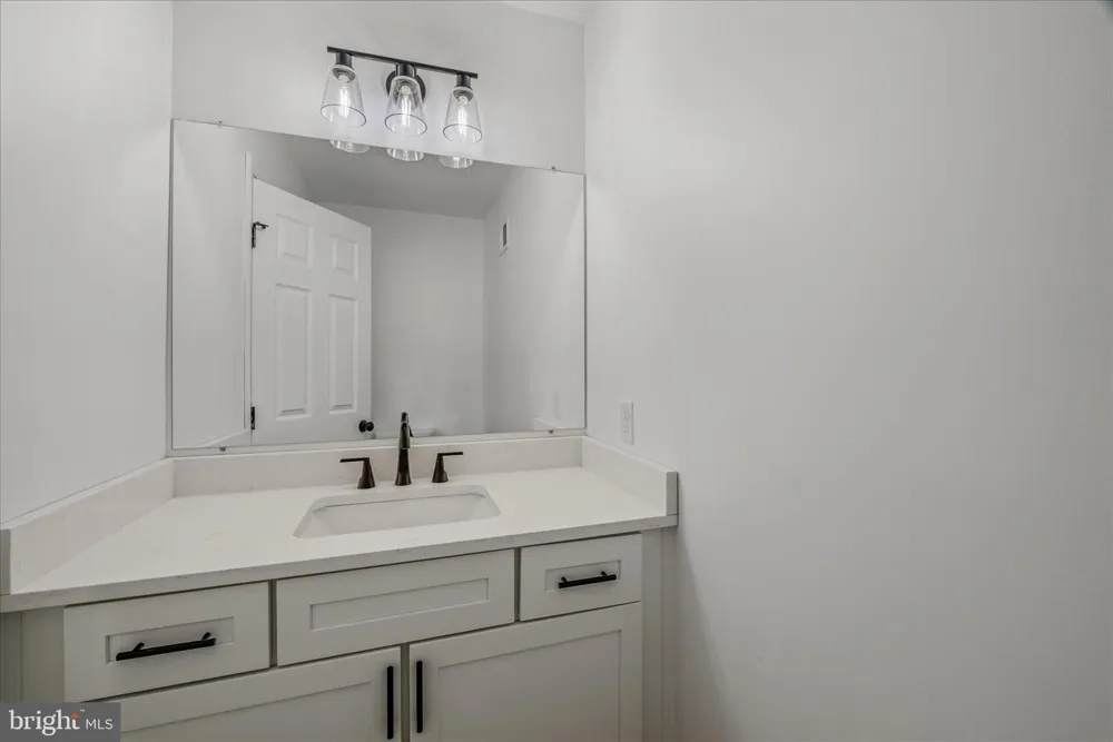637 PERSIMMON LANE Shepherdstown, WV 25443