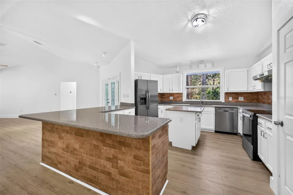 4586 S FLAMBEAU LOOP Homosassa, FL 34448