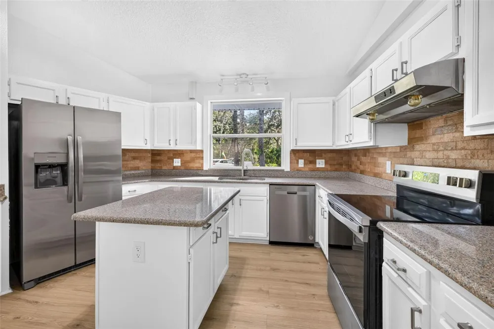 4586 S FLAMBEAU LOOP Homosassa, FL 34448
