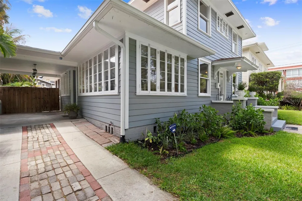 703 S EDISON AVENUE Tampa, FL 33606