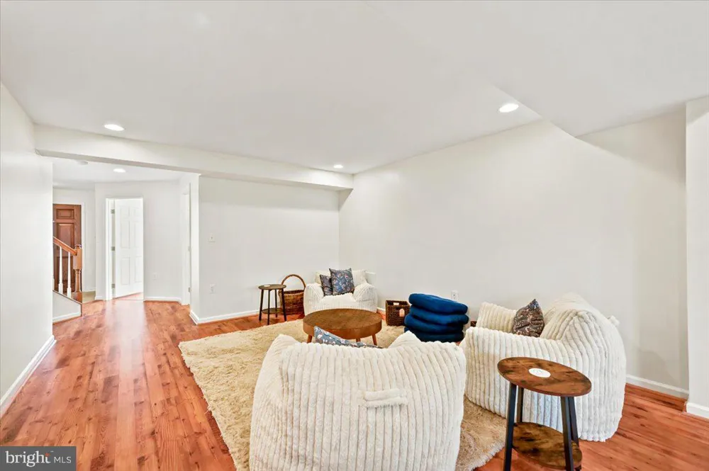 18 DAVIS STREET Charles Town, WV 25414
