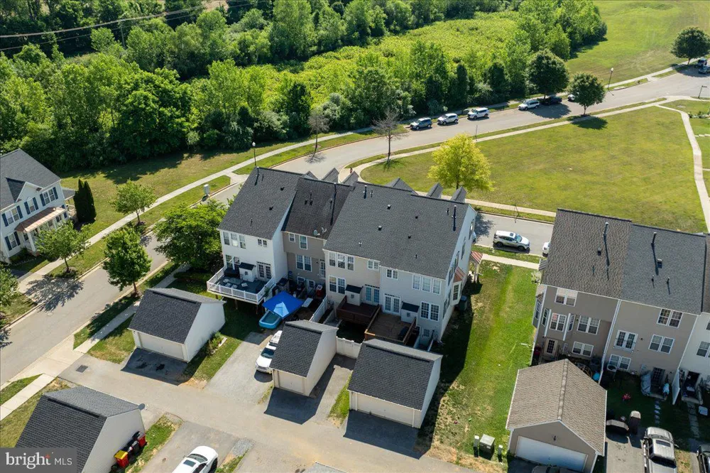 18 DAVIS STREET Charles Town, WV 25414