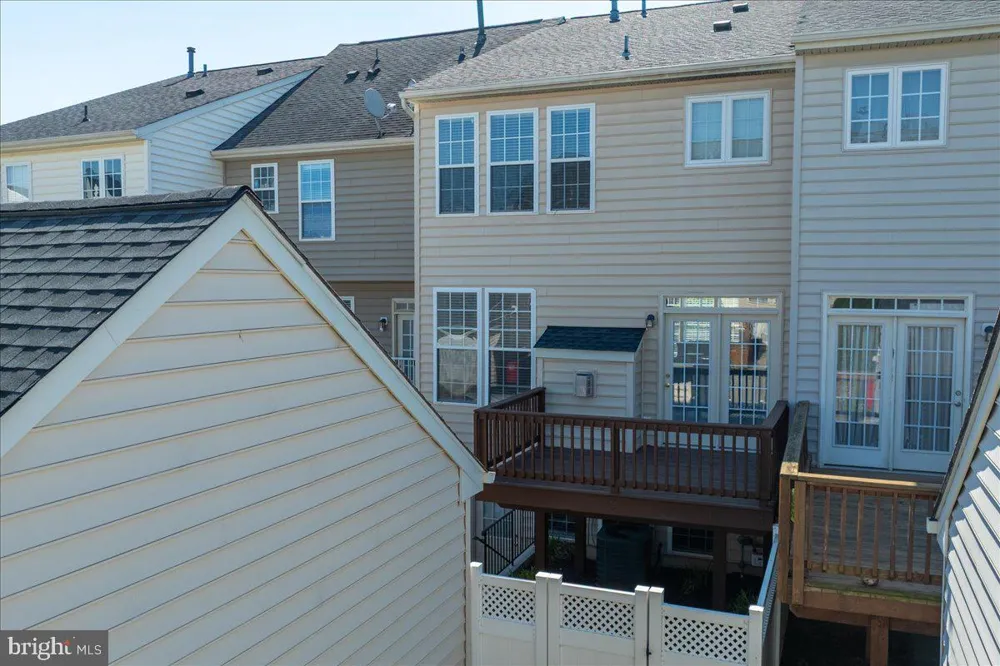 18 DAVIS STREET Charles Town, WV 25414