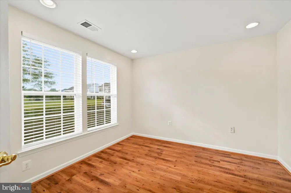 18 DAVIS STREET Charles Town, WV 25414
