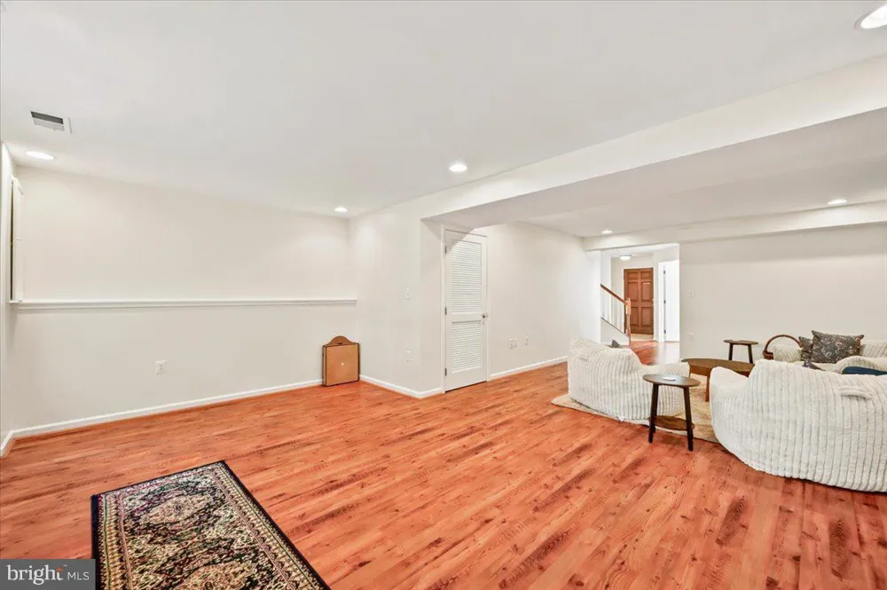 18 DAVIS STREET Charles Town, WV 25414