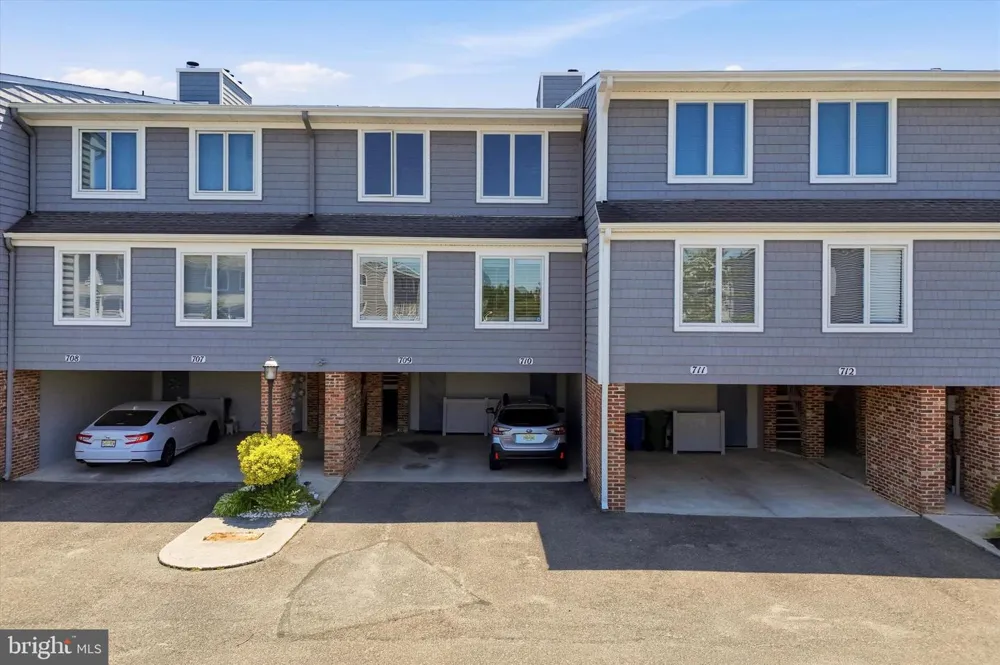 710 HARBOUR COVE Somers Point, NJ 08244