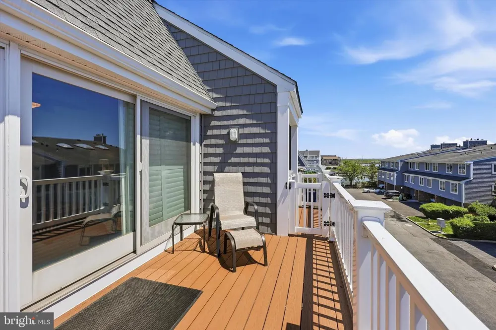 710 HARBOUR COVE Somers Point, NJ 08244
