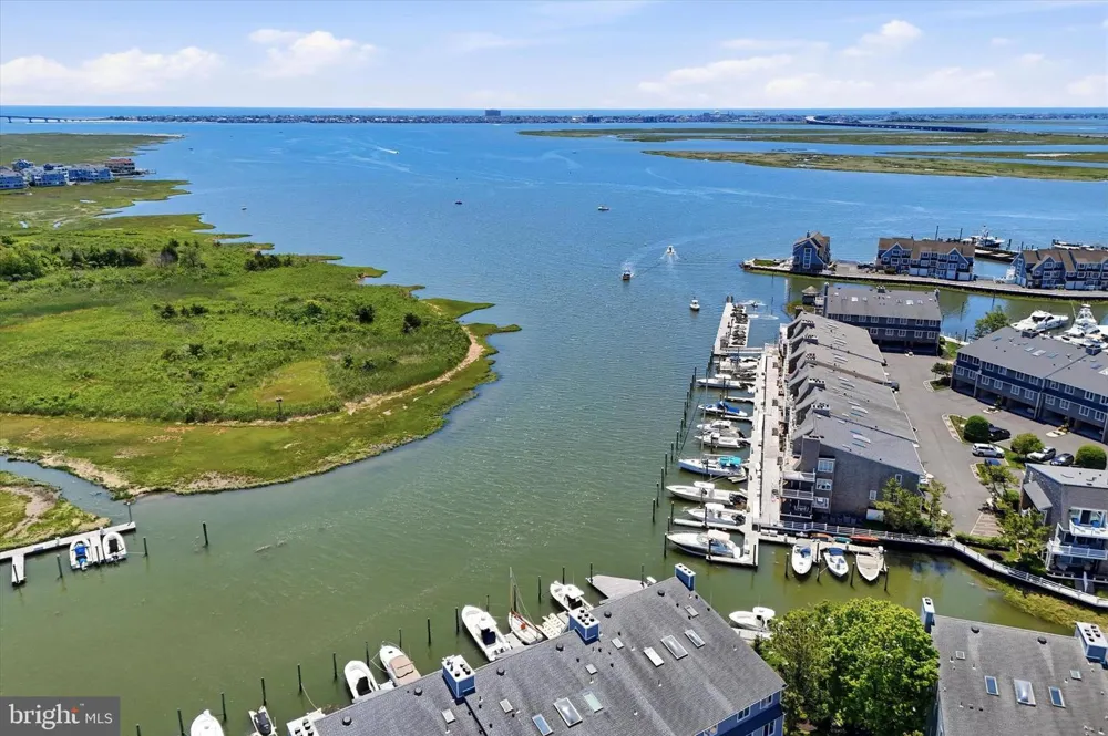710 HARBOUR COVE Somers Point, NJ 08244