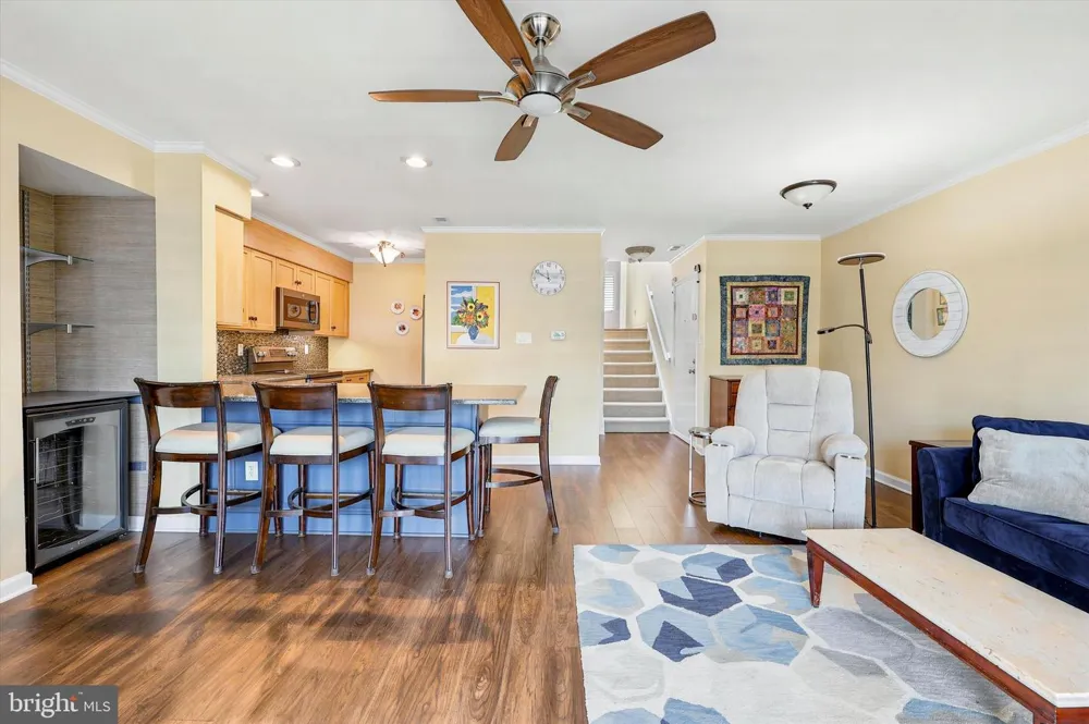 710 HARBOUR COVE Somers Point, NJ 08244