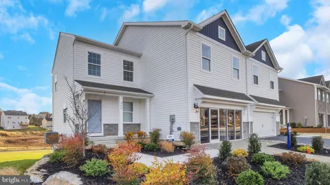 222 WINDING ROAD