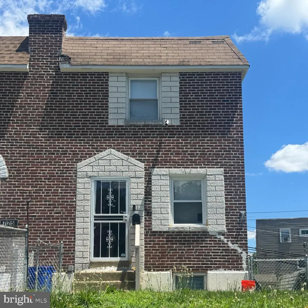 727 GRANT ROAD Folcroft, PA 19032