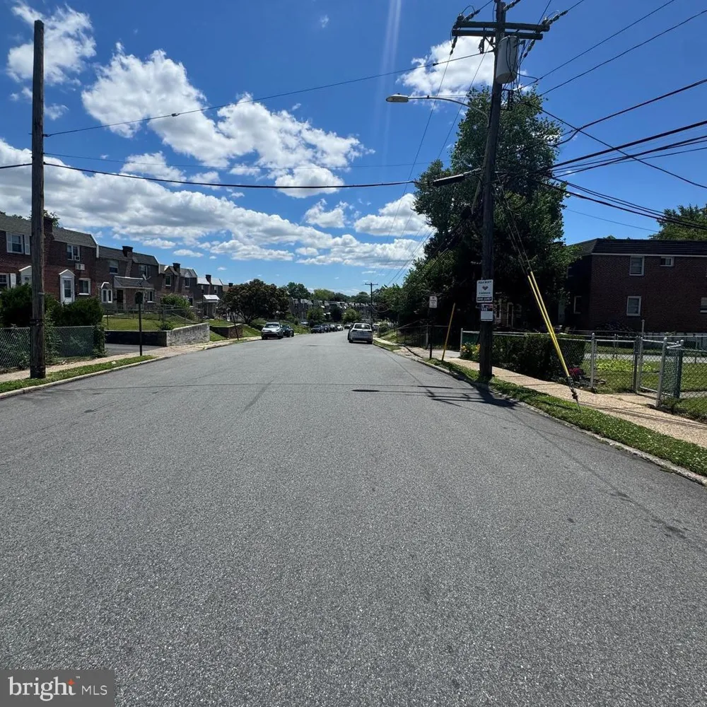 727 GRANT ROAD Folcroft, PA 19032