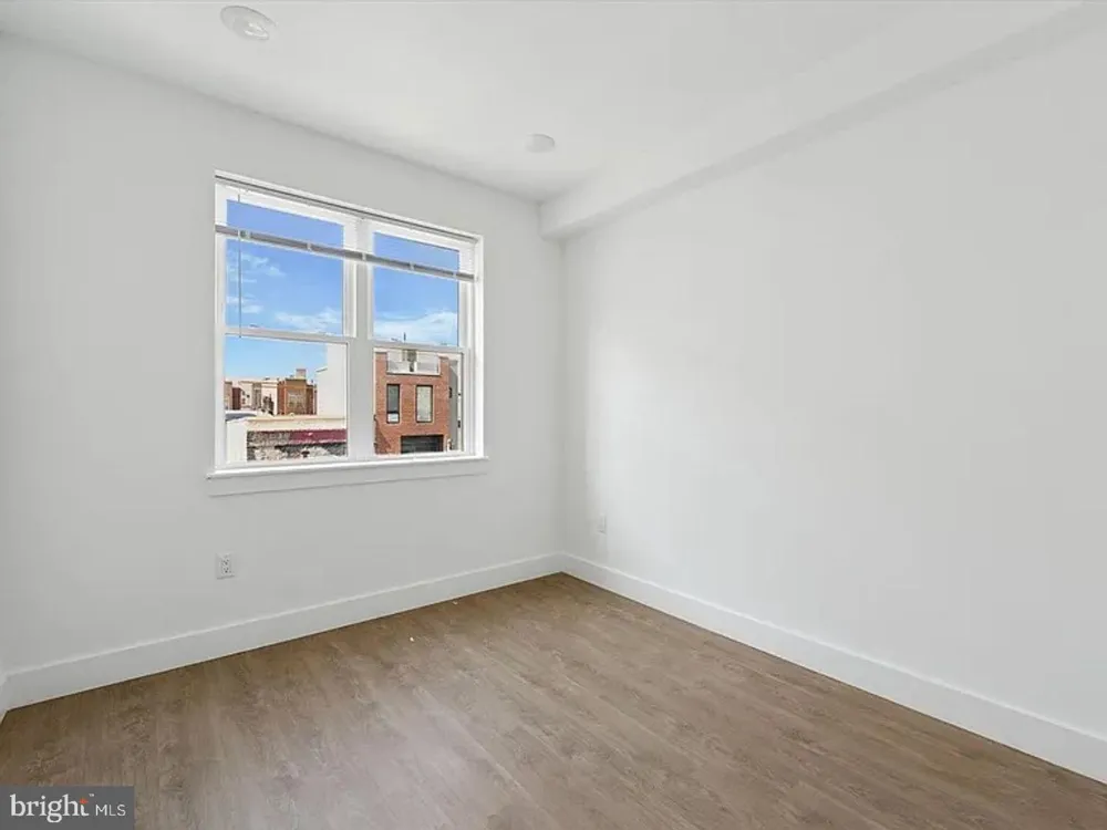 2520 N FRONT ST #403 Philadelphia, PA 19133