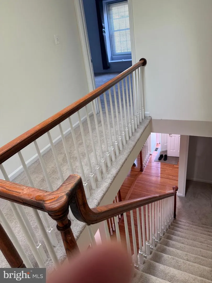 4637 LUXBERRY DRIVE Fairfax, VA 22032