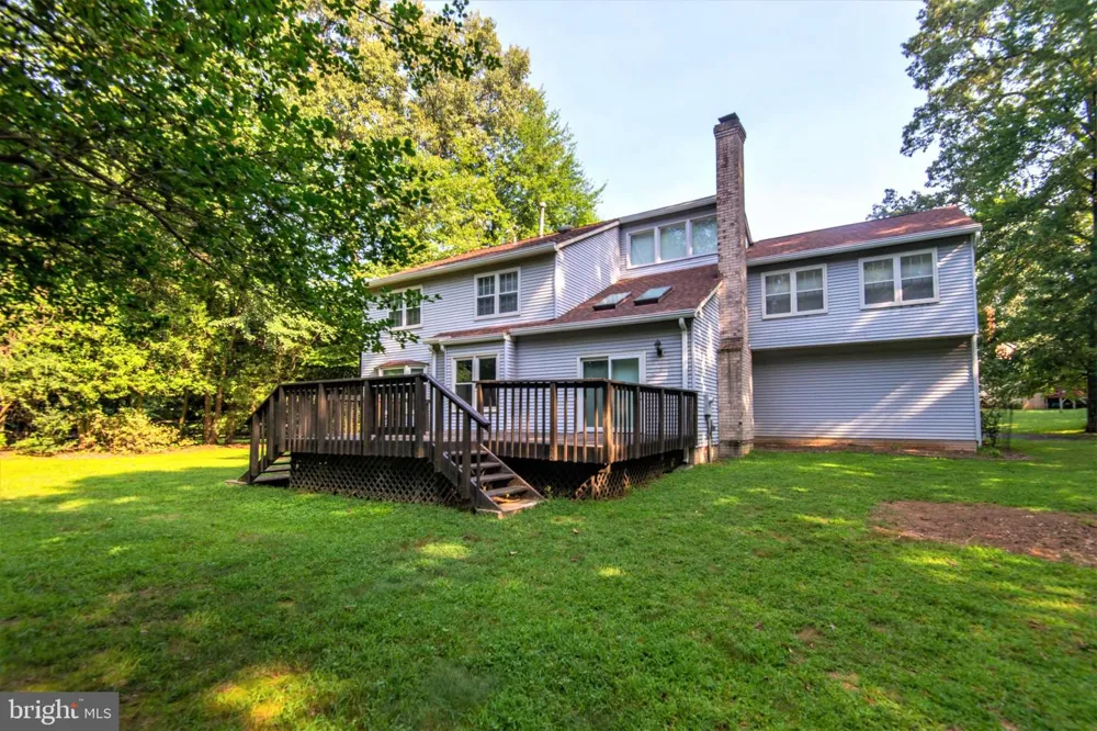 10322 DUNN MEADOW ROAD Vienna, VA 22182