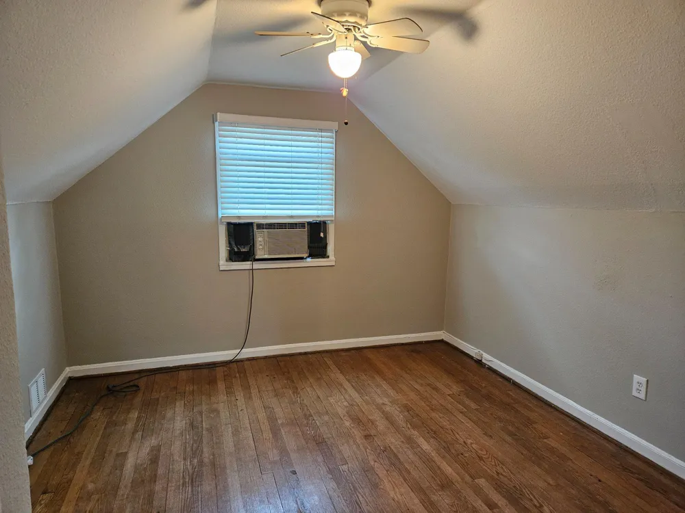 11105 STILLWATER Kensington, MD 20895