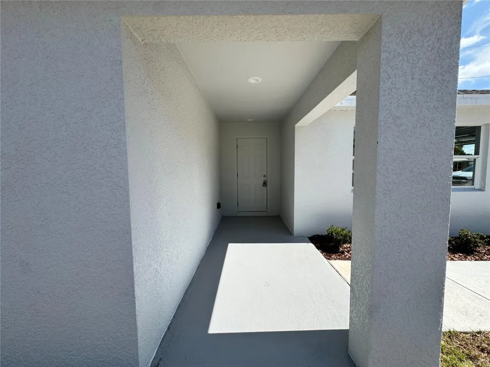6024 12TH STREET Zephyrhills, FL 33542