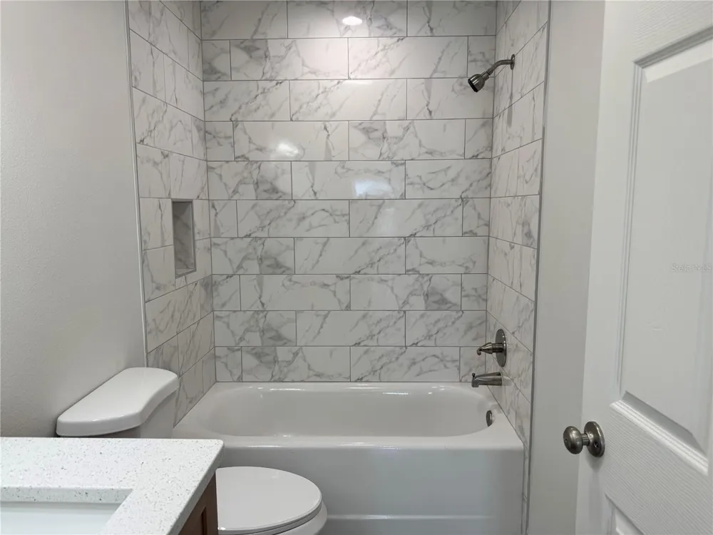 6024 12TH STREET Zephyrhills, FL 33542