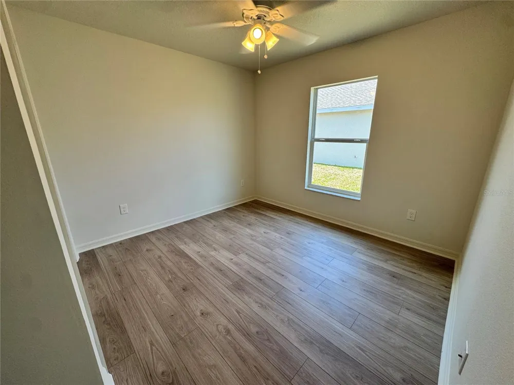 6024 12TH STREET Zephyrhills, FL 33542