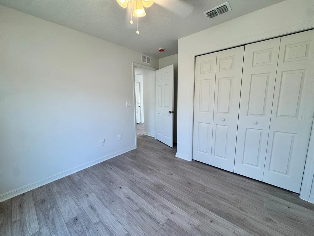6024 12TH STREET Zephyrhills, FL 33542