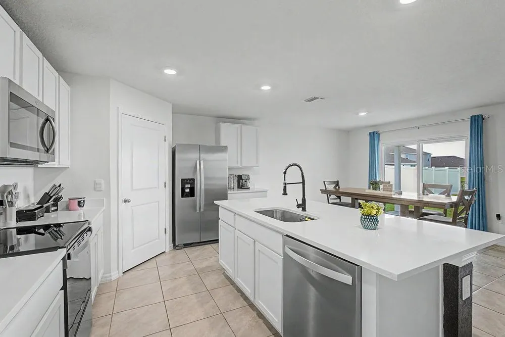 17070 NW 176TH WAY Alachua, FL 32615