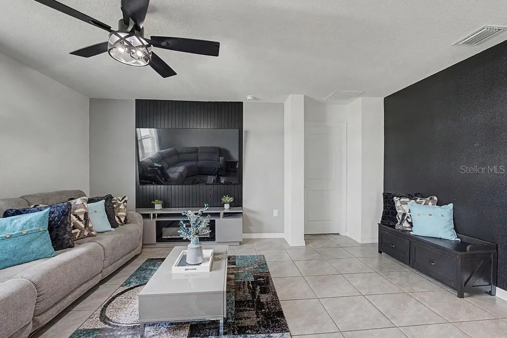 17070 NW 176TH WAY Alachua, FL 32615