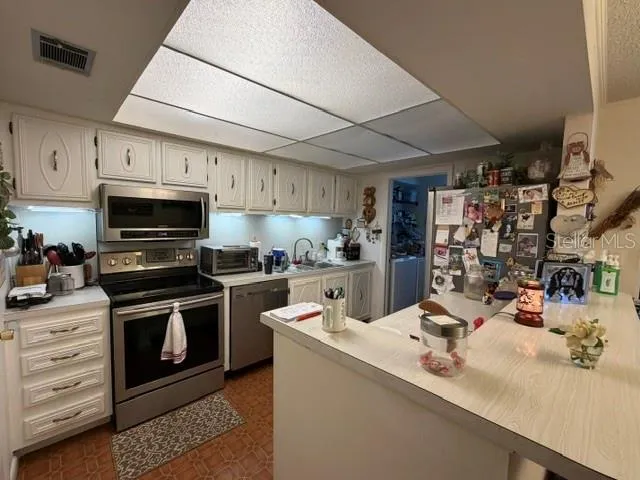 1130 LAKE PARKER AVENUE #A208 Lakeland, FL 33805