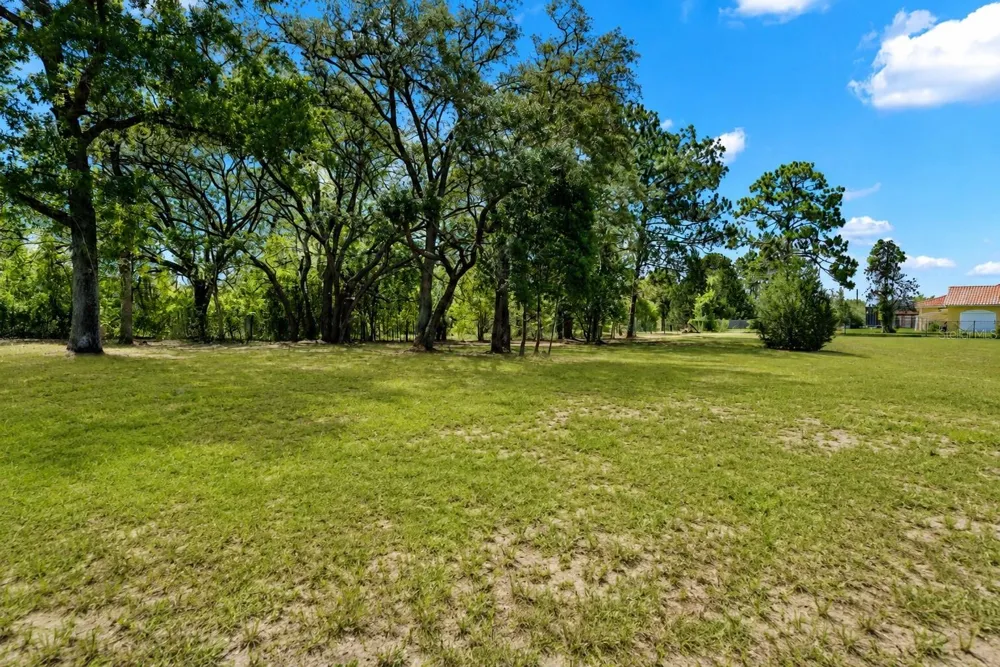 9086 GROVE ROAD Brooksville, FL 34613