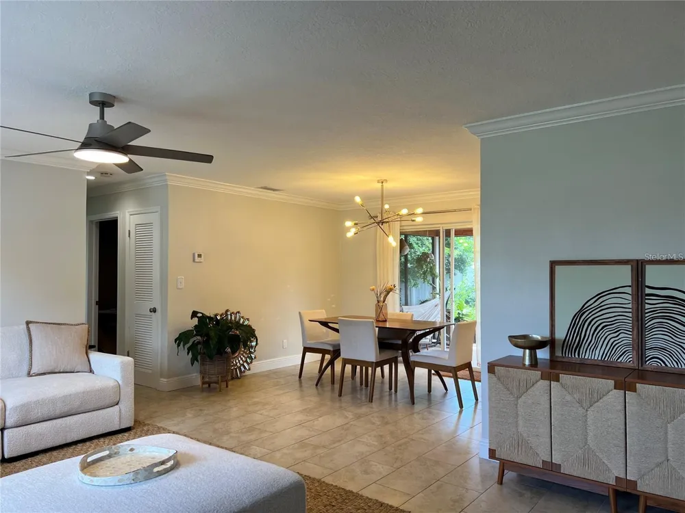 3748 MANATEE DRIVE SE St Petersburg, FL 33705