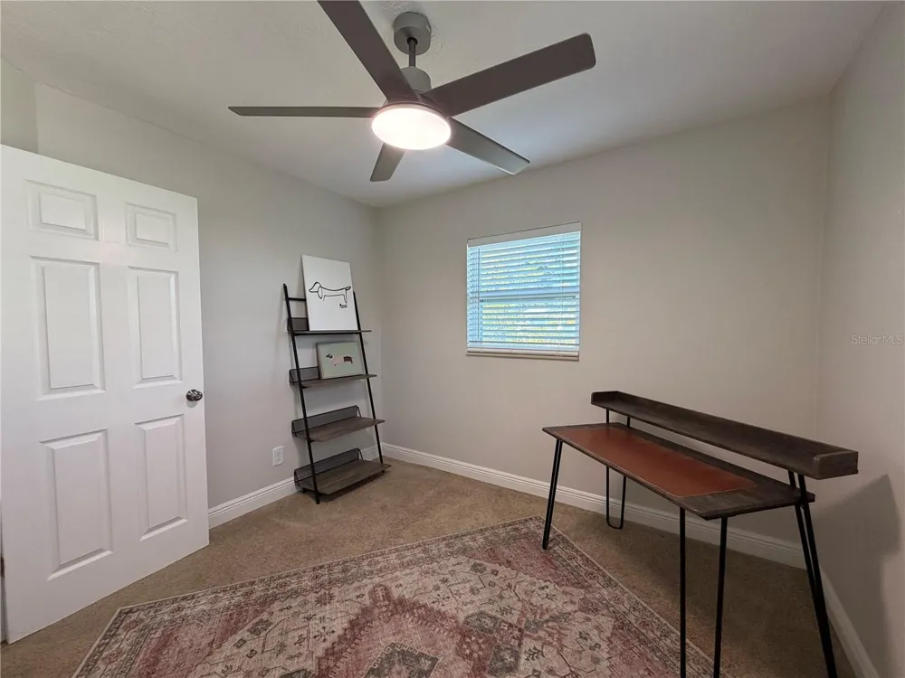3748 MANATEE DRIVE SE St Petersburg, FL 33705