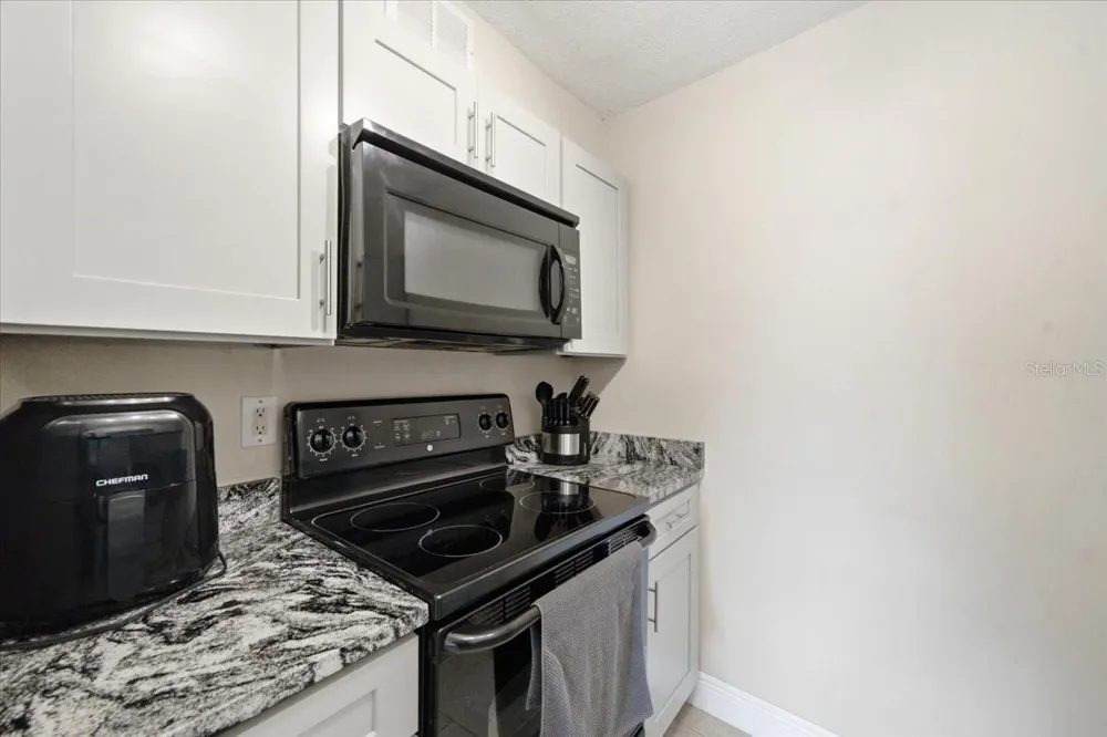 4843 COQUINA KEY DRIVE SE #A St Petersburg, FL 33705