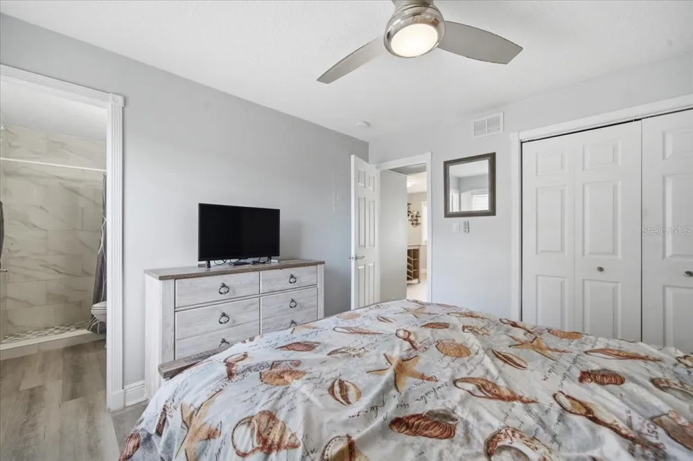4843 COQUINA KEY DRIVE SE #A St Petersburg, FL 33705