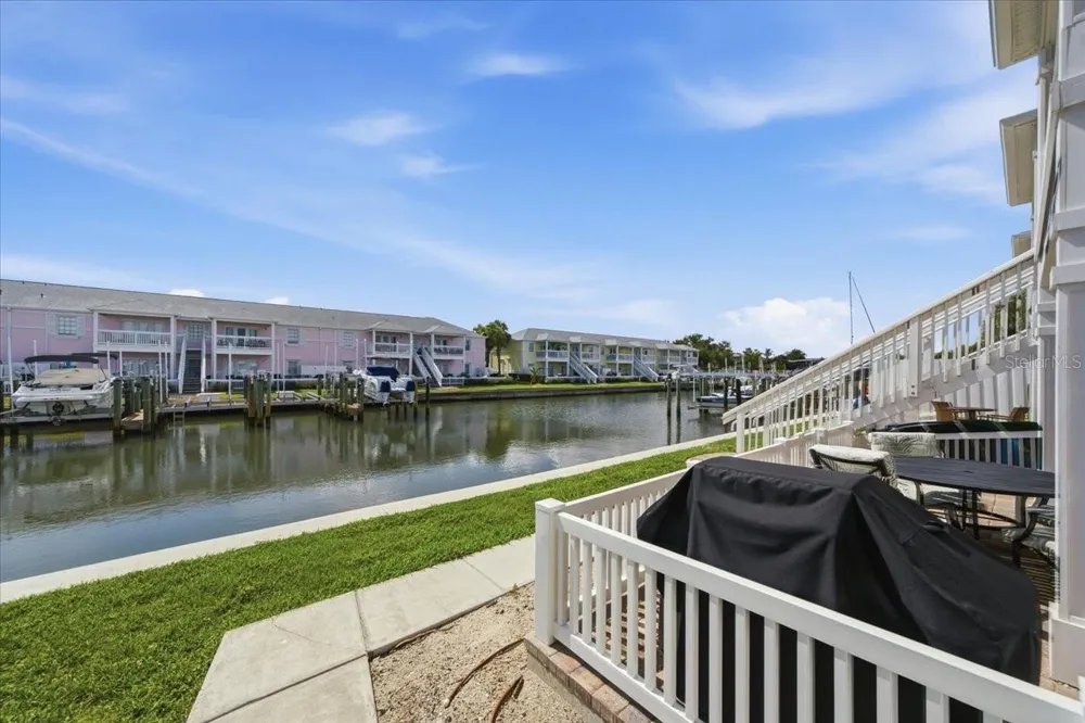 4843 COQUINA KEY DRIVE SE #A St Petersburg, FL 33705