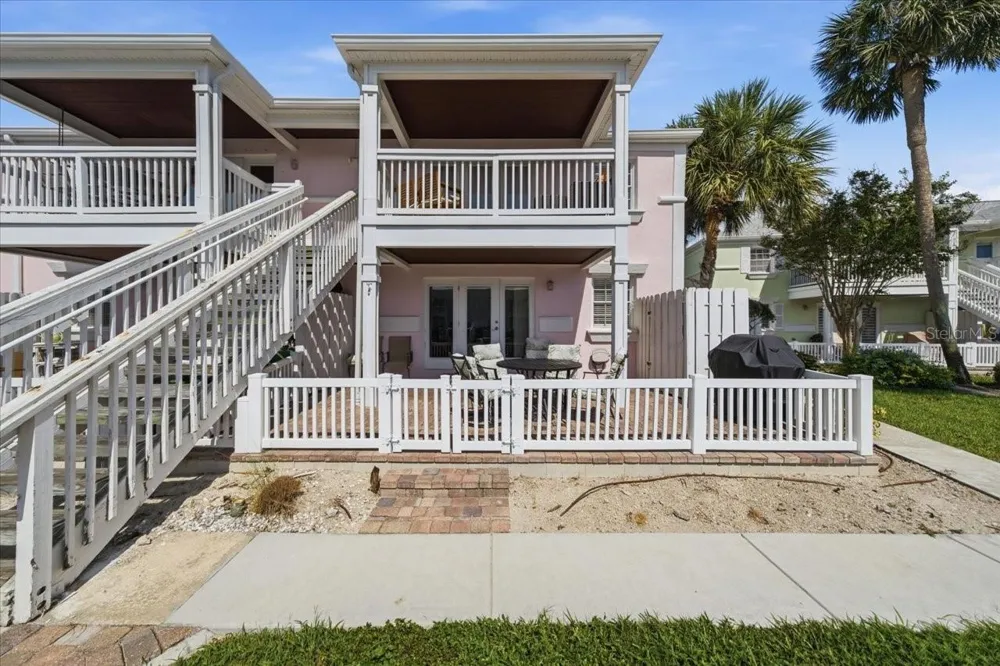 4843 COQUINA KEY DRIVE SE #A St Petersburg, FL 33705