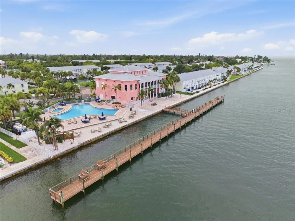4843 COQUINA KEY DRIVE SE #A St Petersburg, FL 33705