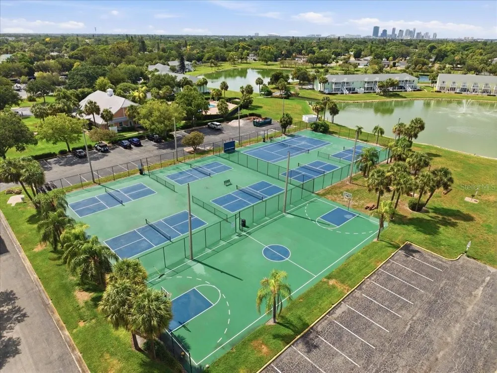 4843 COQUINA KEY DRIVE SE #A St Petersburg, FL 33705