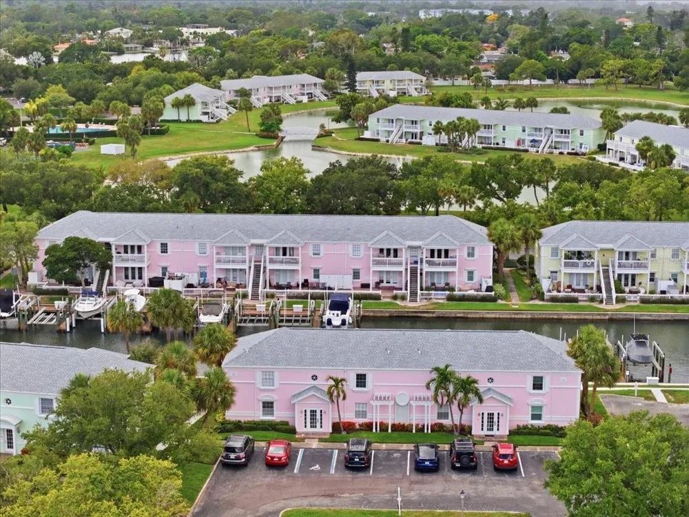 4843 COQUINA KEY DRIVE SE #A St Petersburg, FL 33705