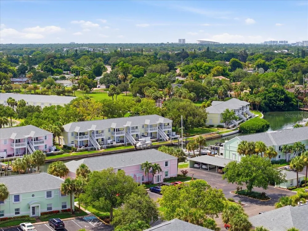 4843 COQUINA KEY DRIVE SE #A St Petersburg, FL 33705