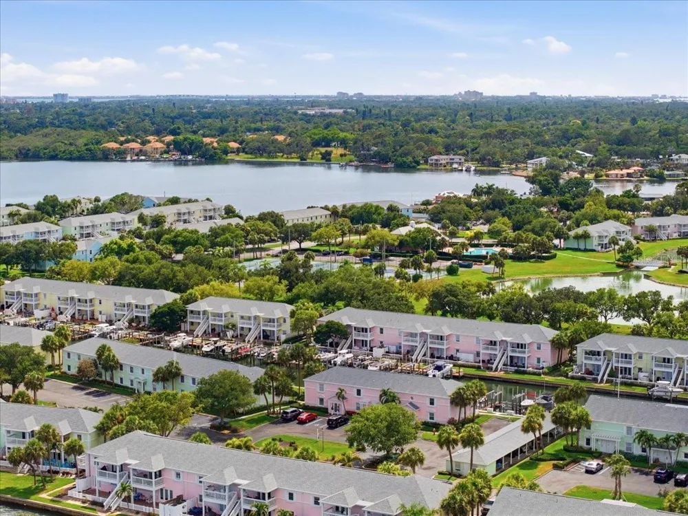 4843 COQUINA KEY DRIVE SE #A St Petersburg, FL 33705
