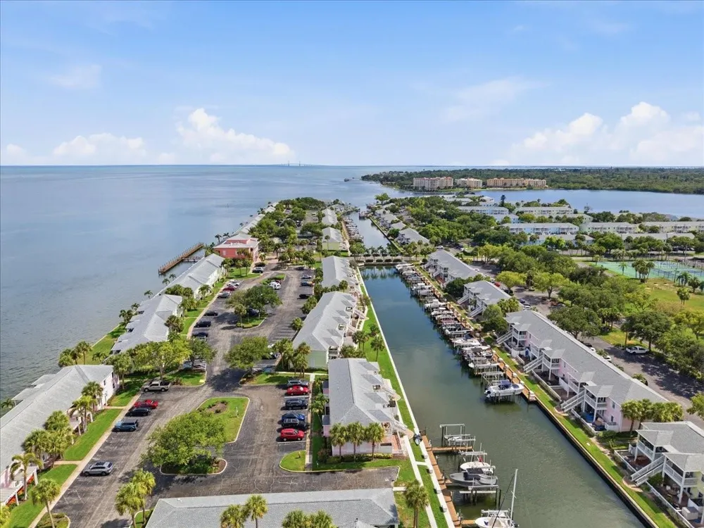 4843 COQUINA KEY DRIVE SE #A St Petersburg, FL 33705