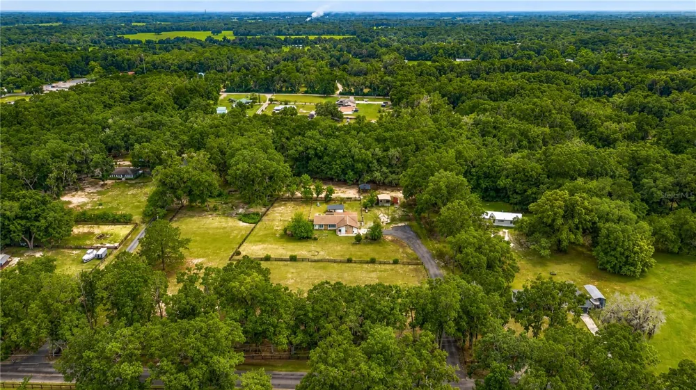 2735 NE 127TH PLACE Anthony, FL 32617
