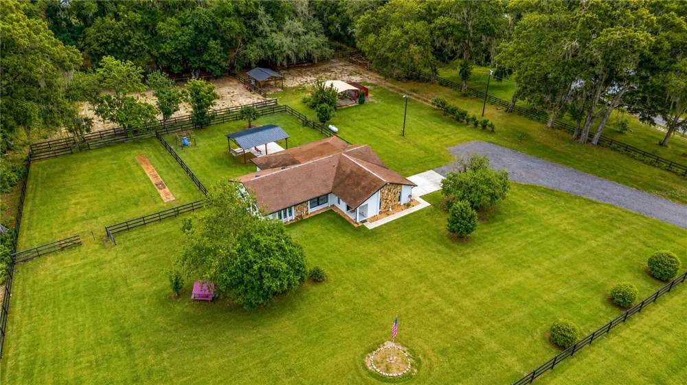 2735 NE 127TH PLACE Anthony, FL 32617