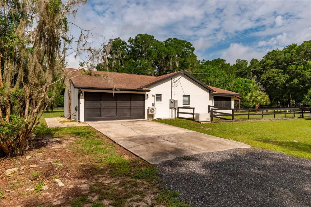 2735 NE 127TH PLACE Anthony, FL 32617