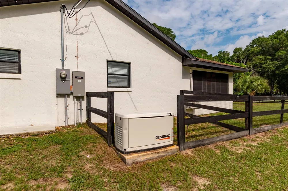 2735 NE 127TH PLACE Anthony, FL 32617
