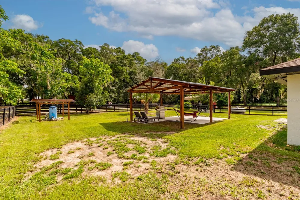 2735 NE 127TH PLACE Anthony, FL 32617