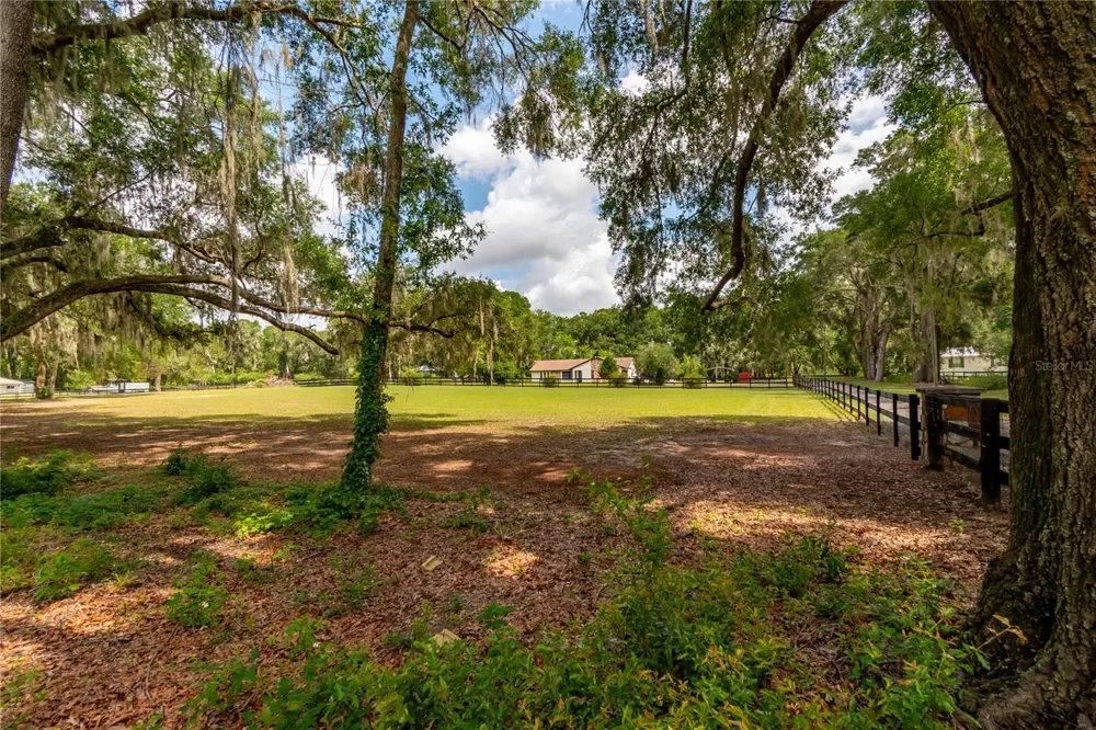 2735 NE 127TH PLACE Anthony, FL 32617