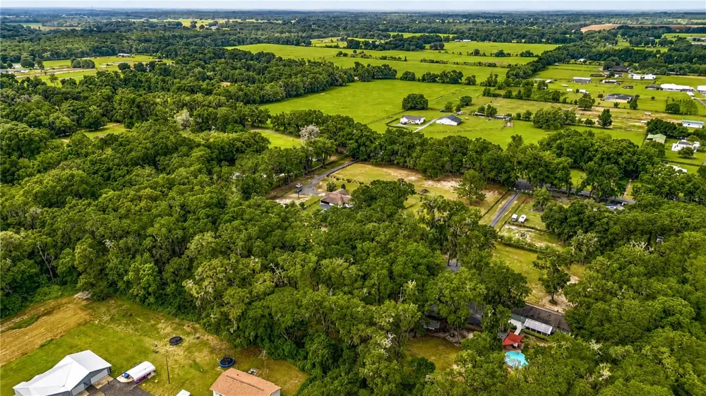 2735 NE 127TH PLACE Anthony, FL 32617